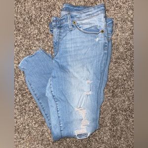 Universal Thread Torn Light Wash Jeans, Size 12
